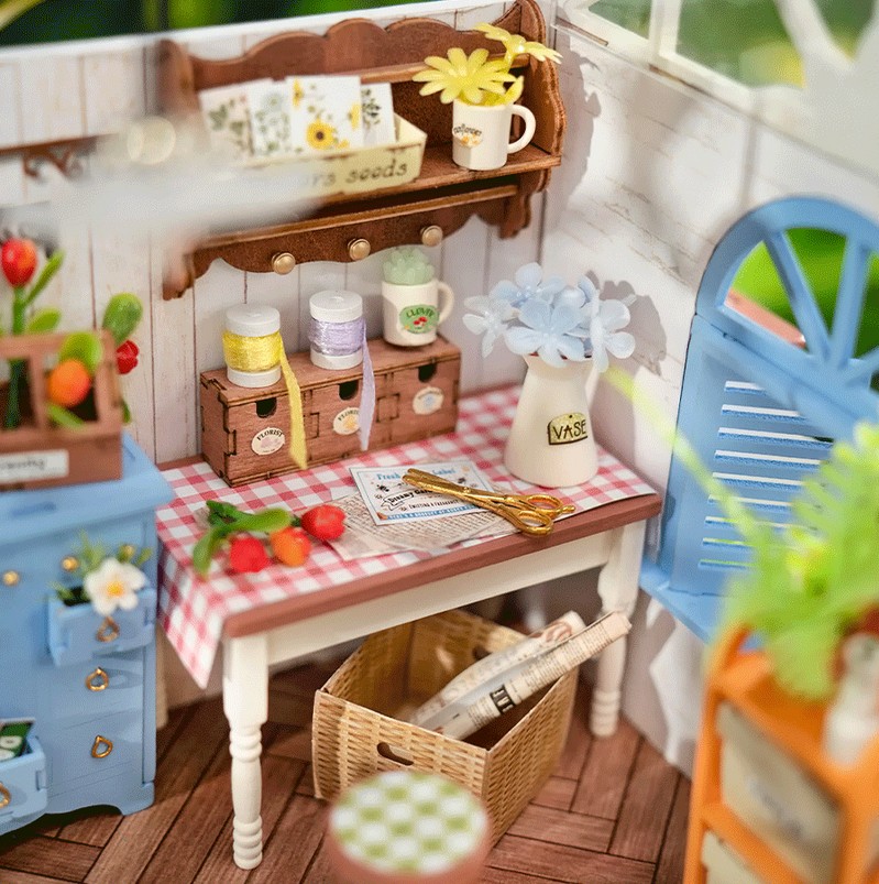 Dreamy Garden House - Image 4